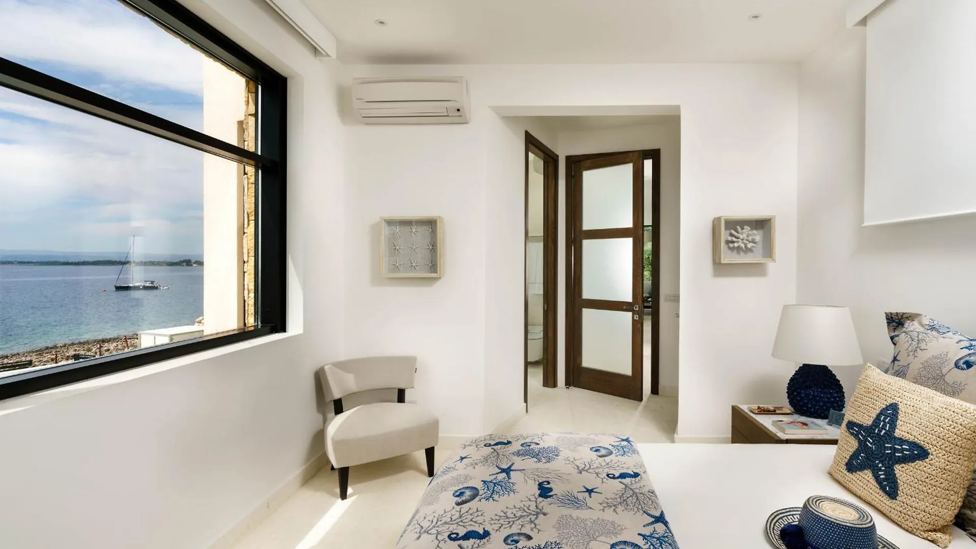 Villa Angelina Plemmirio 0*,  Italy